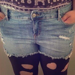 Distressed Jean Shorts with Lace